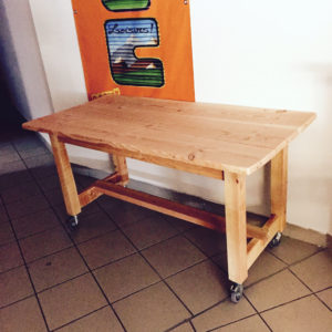 Table en bois
